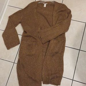 brown cardigan with pockets